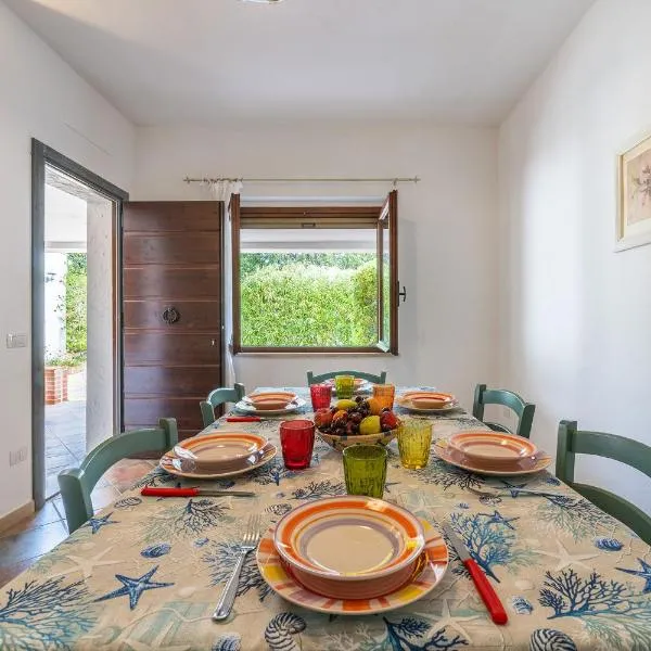 Villa Giorgia, graziosa villa a due passi dal mare – hotel w mieście Costa Rei