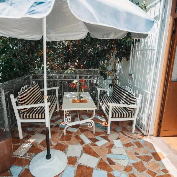 Guesthouse near Llogara National Park, hotel in Dukat