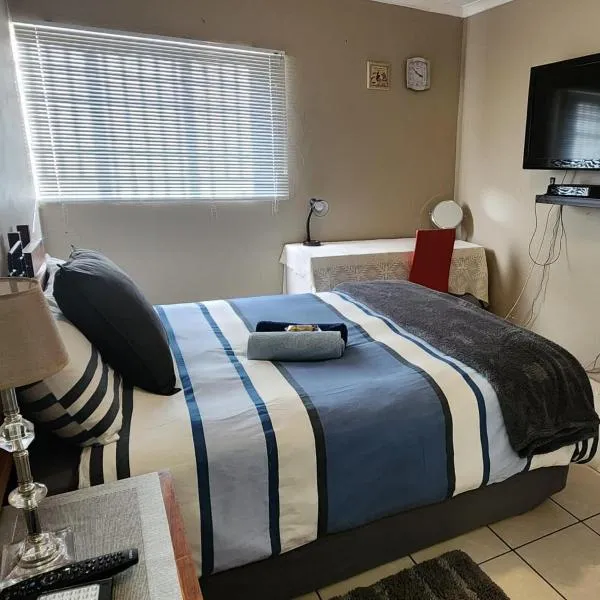 Middelbult Guesthouse by Heybert, hotel a Secunda