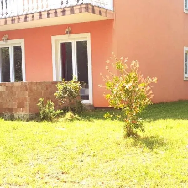 Villa AveKalu, готель у місті Opric
