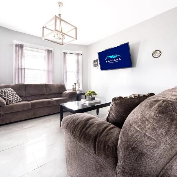 Quiet 4BR near Niagara Falls & Casino, hotel v destinaci Niagara Falls