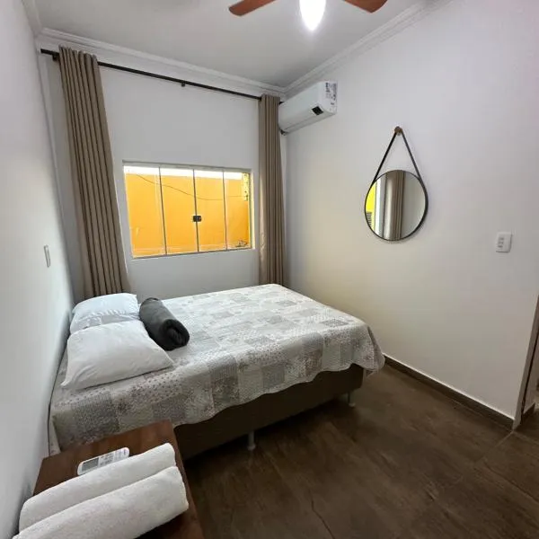 Hostel Amarelinho, hotel v destinaci Brumadinho