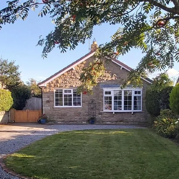 Willow Cottage 4 bed, cosy stopover, dogs welcome, hotel in Thornton-le-Beans