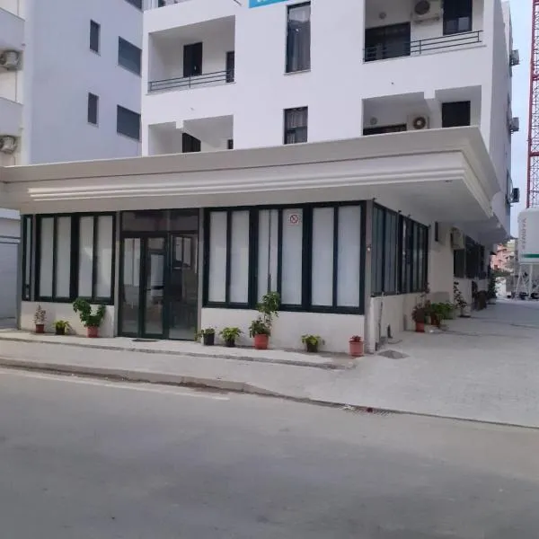 Villa-Hotel Ludianna, hotel v destinaci Golem
