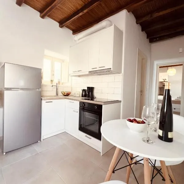 Magnolia Apartment, hotel in Kóstos