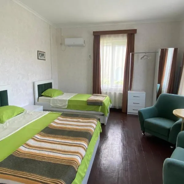Megruli House, hotel v destinaci Poti