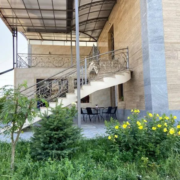 RUBENYAN GUEST HOUSE, hotel v destinaci Artashat