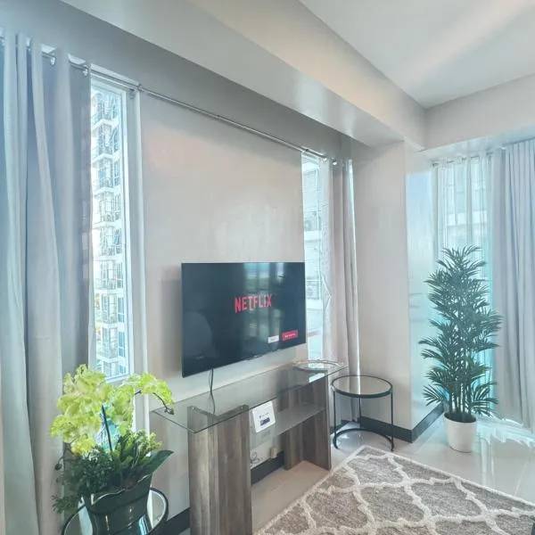 Mactan Newtown Condo with Free airport pickup, hotel v destinaci Lapu Lapu City