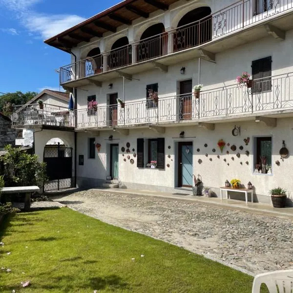 L Arcolaio, ξενοδοχείο σε San Maurizio dʼOpaglio