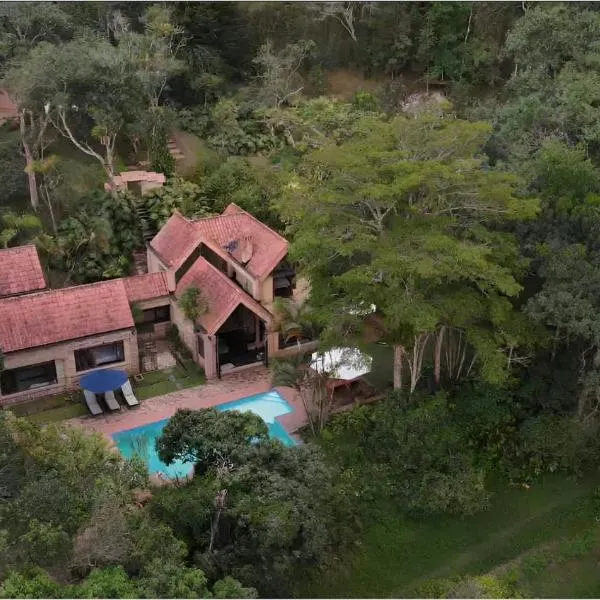 Casa Kolibri, hotel v destinaci Pacho