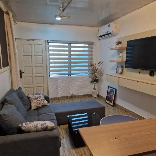 MAC Homes Blueberry suite 1, hotel v destinaci Accra
