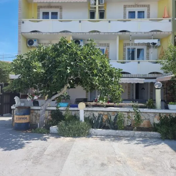 APARTMANI ALEN, hotel in Dinjiška