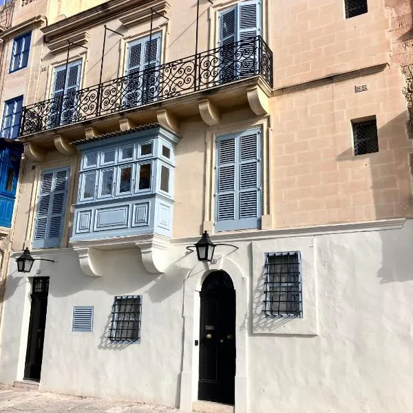 Prestigious Pied a Terre Wignacourt with views, hotel di Valletta