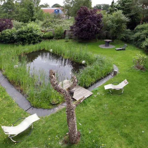 Ferienwohnung am Schwimmteich, Hotel in Lachendorf