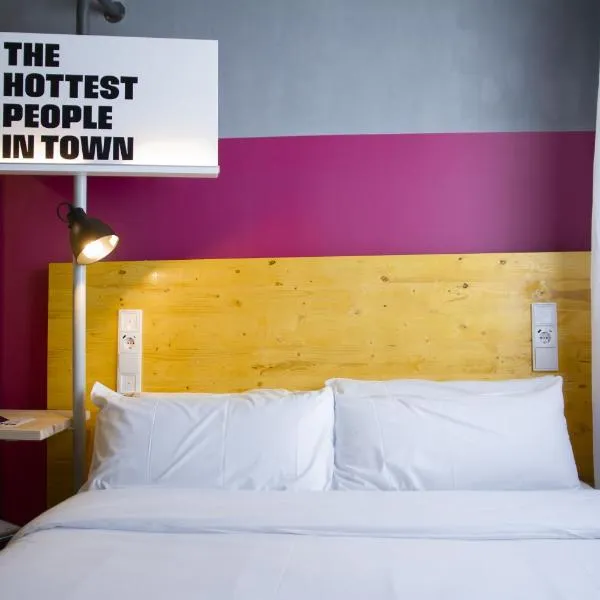 room00 Valencia Hostel, hotel ve Valencii