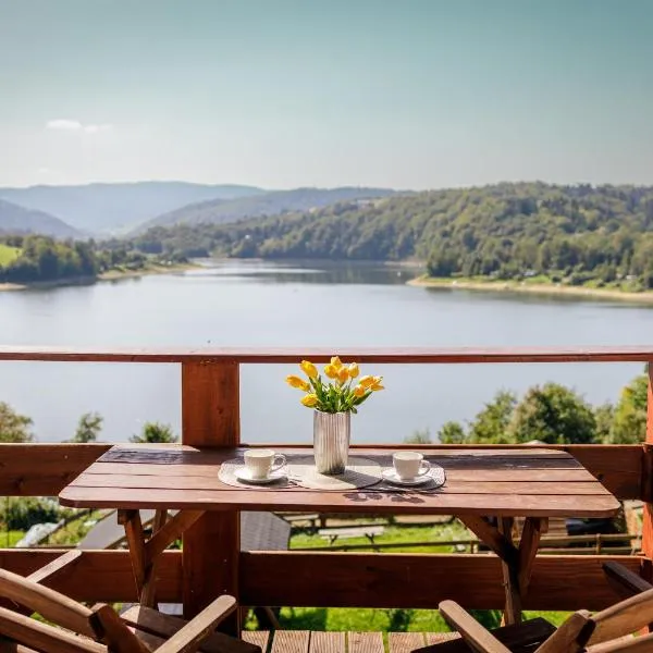 Tarasy nad Solina, hotel a Zawóz