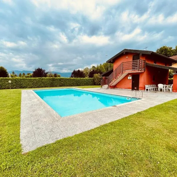 Kibilù - Residence with Pool, near Lake Maggiore, hotel Monvalléban