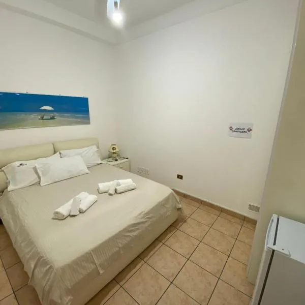 Zanella Bed, hotel v destinaci Torre Lapillo