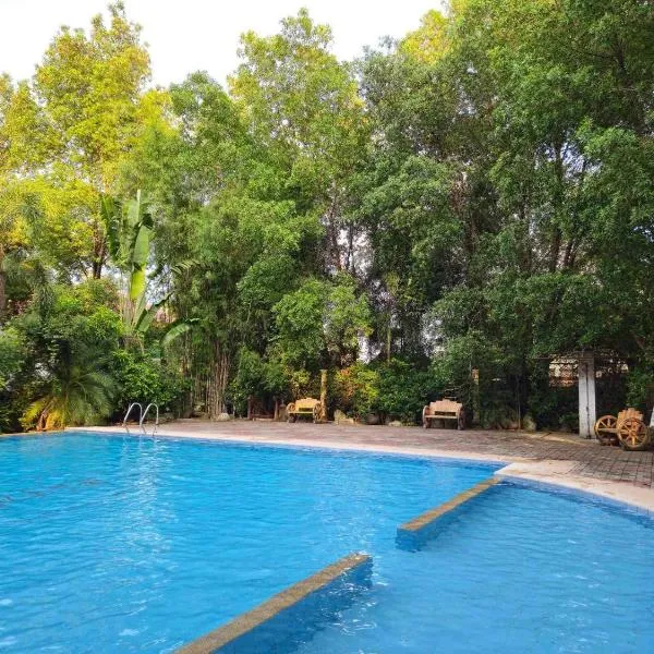 Pook ni Urduja Resort, hotel 