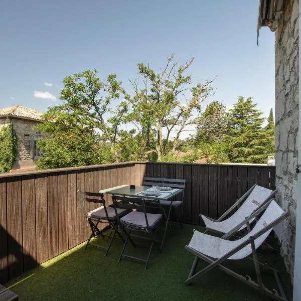 Viognier - logement avec jacuzzi, hotel v destinaci Ruoms