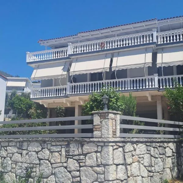 Stamatia Rooms, hotel in Parga