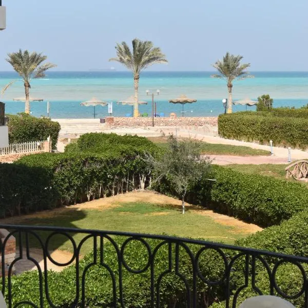 Golden Beach 2 Ras Sedr شاليه على البحر قرية جولدن بيتش 2 راس سدر, hotel v destinaci Ras Sedr