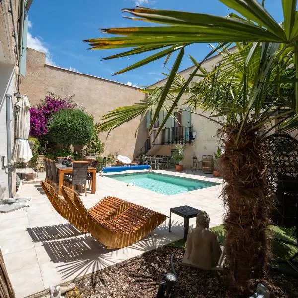 Domaine la coquillade, hotel in Autignac