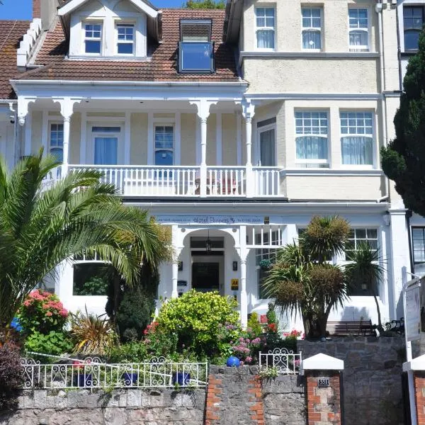 Hotel Peppers, hotel di Torquay