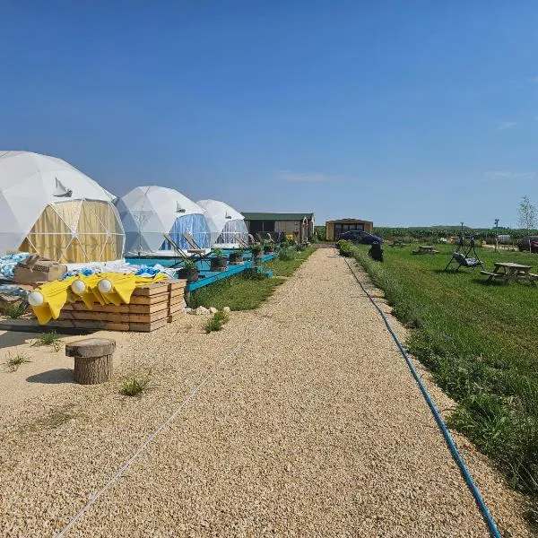 Mar a Lago Glamping23, hotel v destinaci Douăzeci şi Trei August