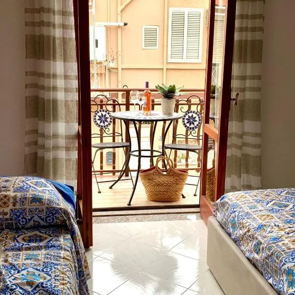 Campofelice Happy Casa, hotel v mestu Campofelice di Roccella