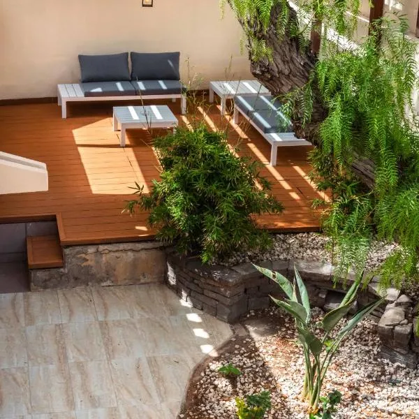 Villa in the center of St Julian's by ArcoBnb, hotel in St Julian's