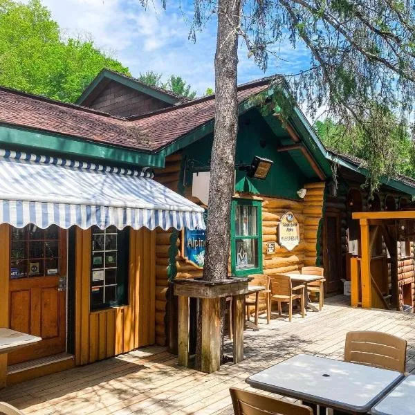 Chalet Alpine, khách sạn ở Sainte-Adèle