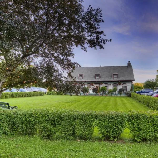 Auberge Baker, hotel en Sainte-Anne-de-Beaupré