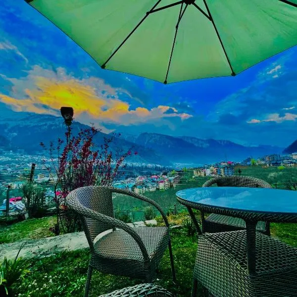 Himalayan River Mountain View 2 Bedrooms Cottage, Manali, hotel di Manāli