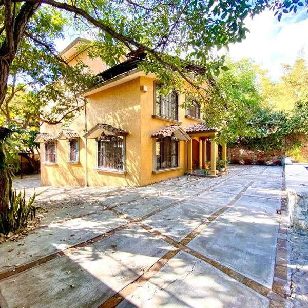 CasonaPalmira, hotel in Cuernavaca