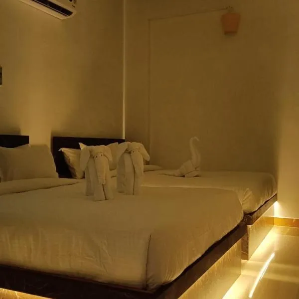 La Shashalia Luxury, hotel in Puducherry