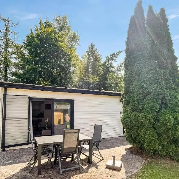 Stunning Stacaravan In Putten, Hotel in Putten