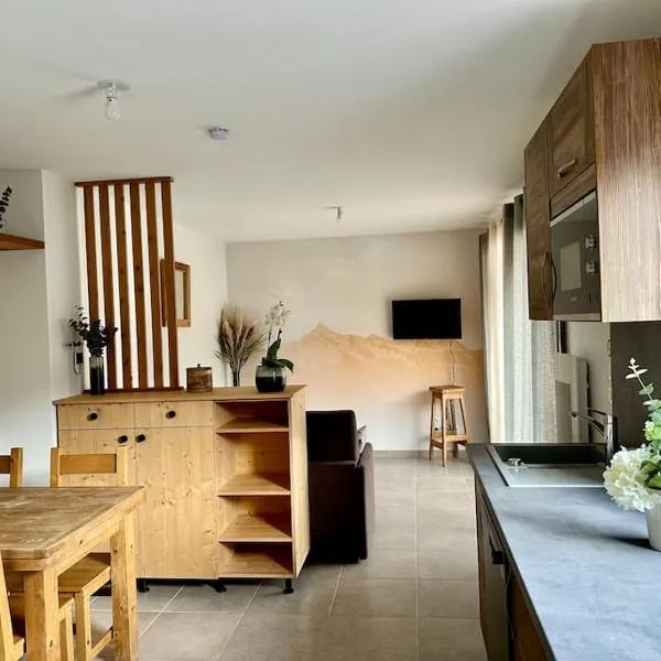 Studio à la montagne – hotel w mieście Saint-Jean-de-Sixt