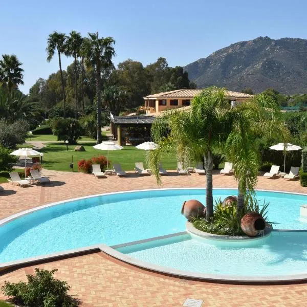 Le Anfore Hotel, hotel a Villasimius