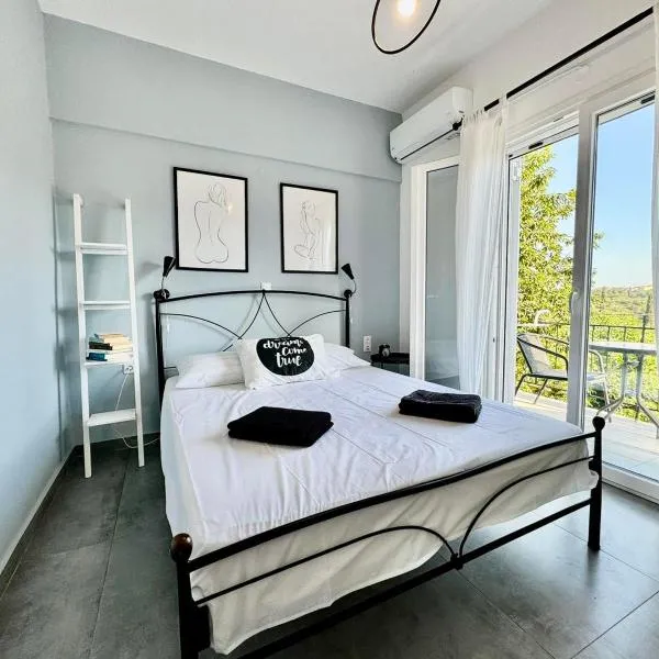 Alexander apartment 3, хотел в Спартия