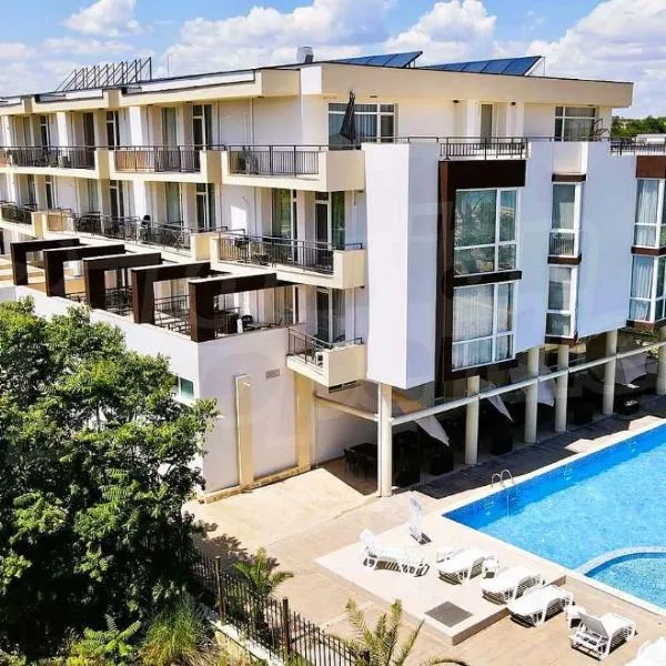 Royal Marina Beach, hotel v destinaci Černomorec