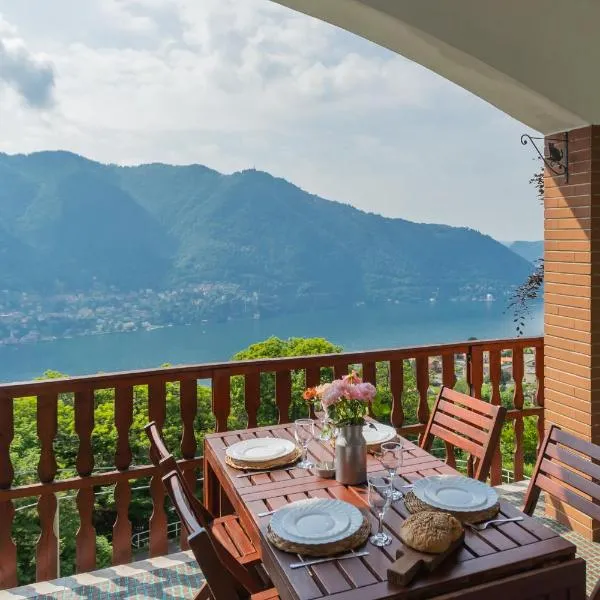 Top Lake View Villetta by Rent All Como โรงแรมในเชอร์นอบบิโอ