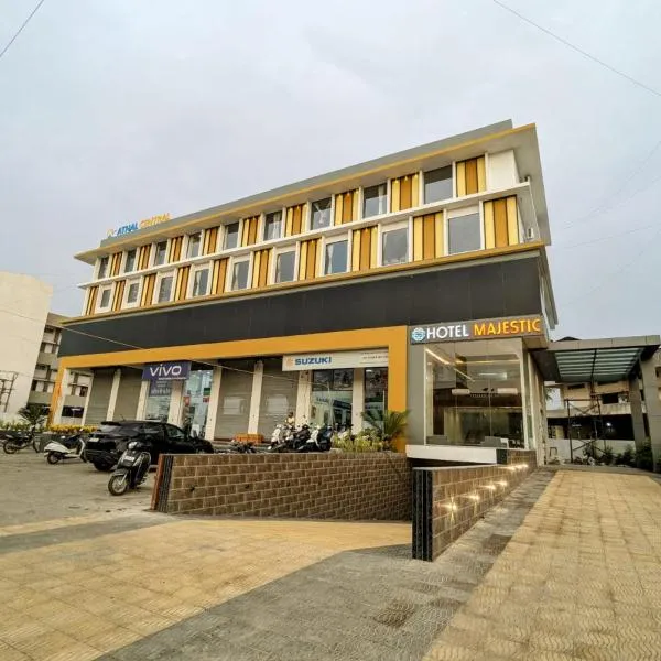 Hotel Majestic By NxtJen Hospitality, hotel v destinaci Silvassa