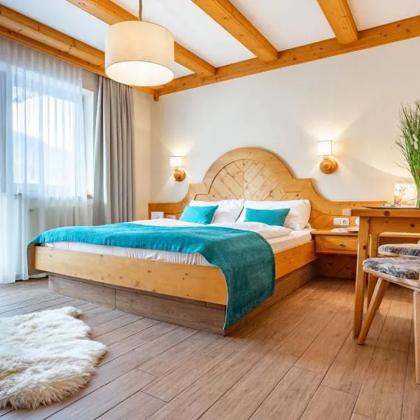 Hotel Ronach – hotel w mieście Königsleiten