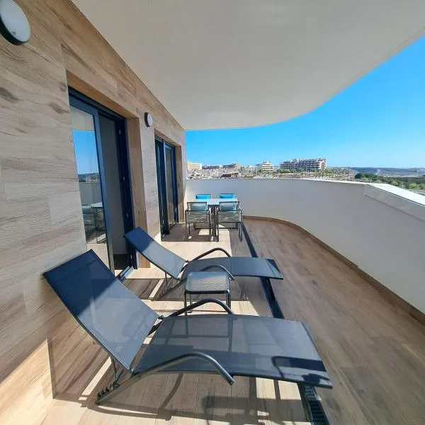 SPANISH SUN - 500 m from the beach, hotel v destinaci Arenales del Sol