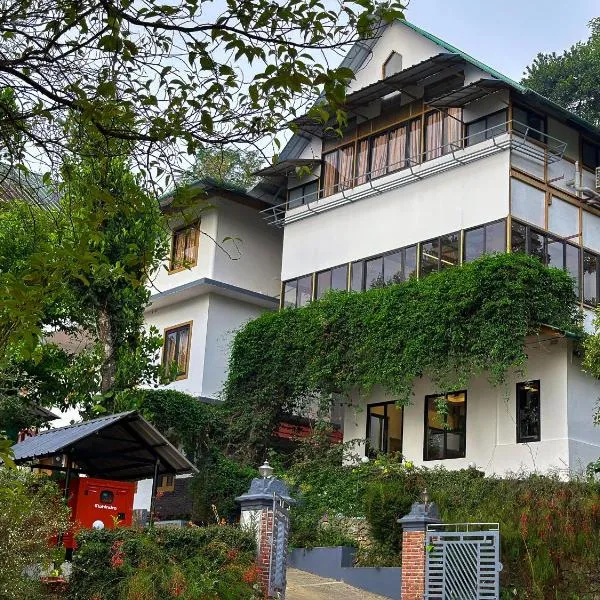 Chediyar Bell Vedera Resort,蒙納的飯店