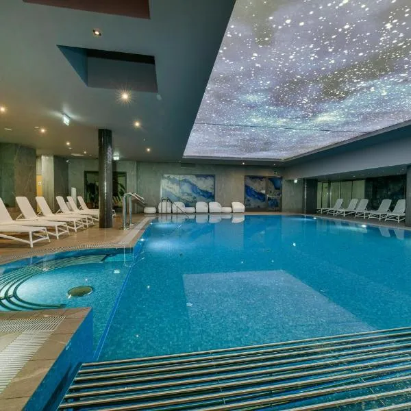 FACTORY RESORT wellness & spa, hotel v Kolobřehu