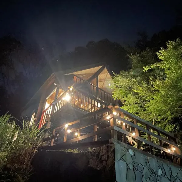 モリソンヴィラ 石垣のログハウス, hotel in Shiso