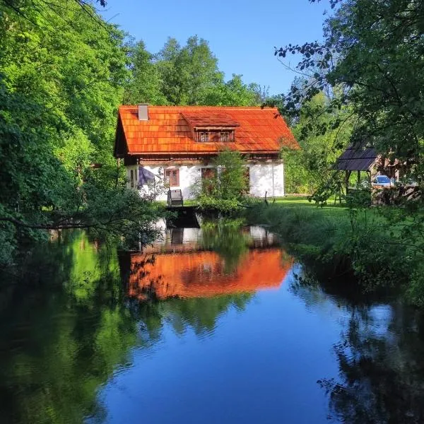 Ferienhaus Klopeinersee Kärnten, hotel v destinaci Sittersdorf