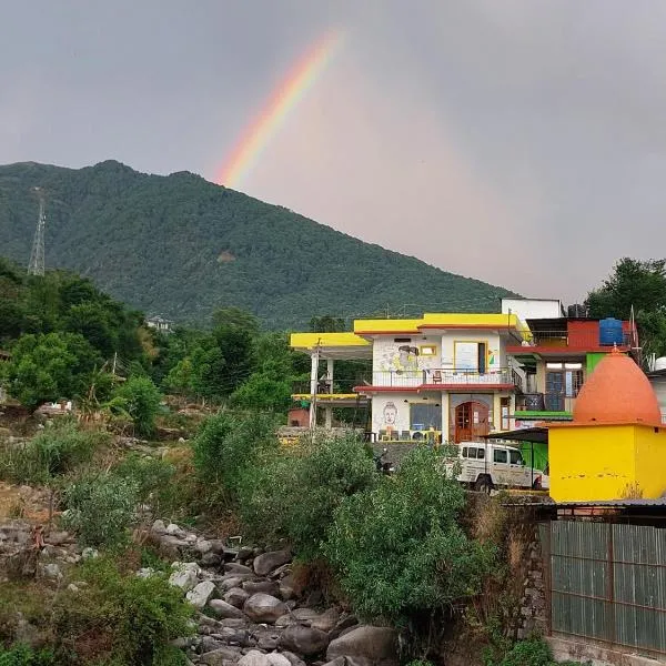 The Hostel Stories, Bir - Landing Site, hotel u gradu Bir